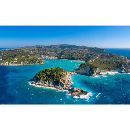 LongósSpiros Jetty House公寓 外观 照片